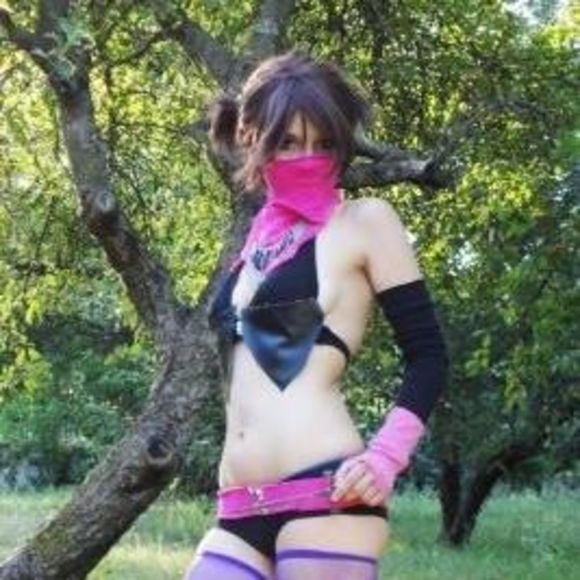 Poshmark profile picture for @punishment